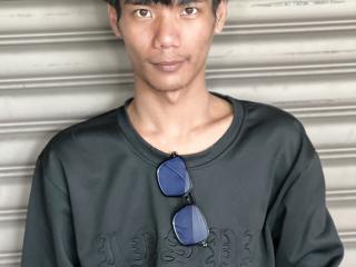 Chat Live with BiMonsterCock on XLoveCam