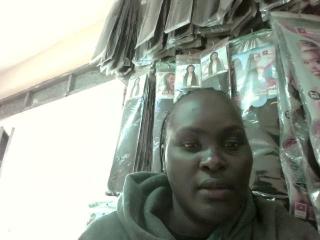 Chat Live with MercySwee on XLoveCam