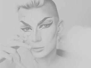 Chat Live with NessaBarret on XLoveCam