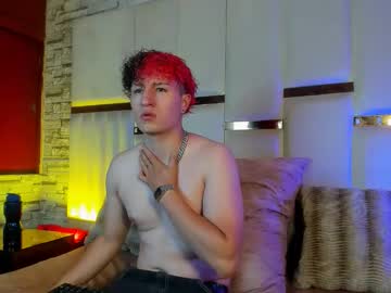 Chat Live with anlleloandangela on Chaturbate