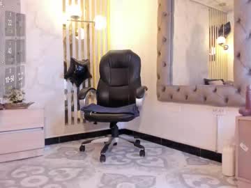 Chat Live with ariagh_ on Chaturbate