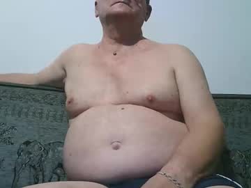 Chat Live with dobrybogdan on Chaturbate