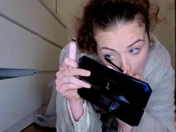 Chat Live with emliyjamesmjb on Chaturbate