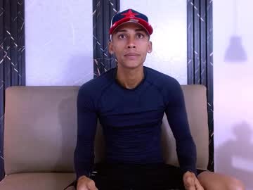 Chat Live with harin_prize on Chaturbate