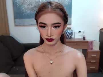 Chat Live with shaina_cummer on Chaturbate