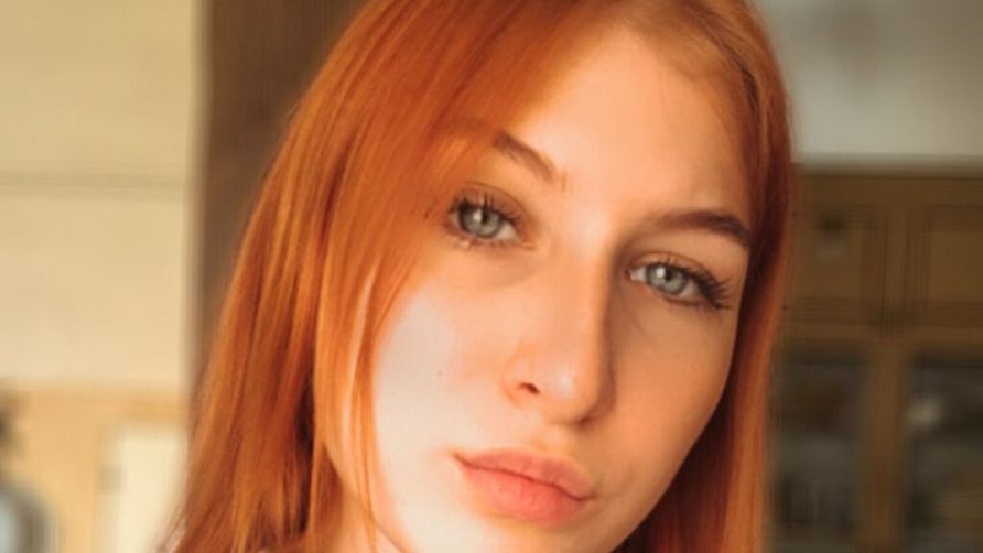 Chat Live with BonnieCrook on LiveJasmin