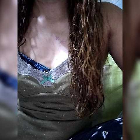 Chat Live with Pretty30 on BongaCams