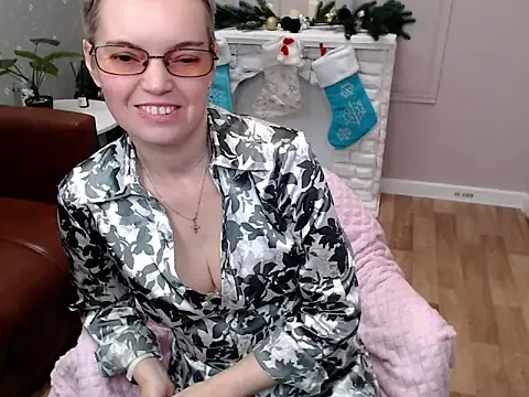 Chat Live with Cutie_Erikaa1 on StripChat