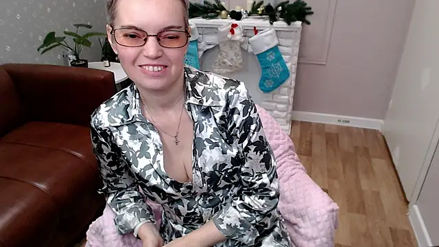 Chat Live with Cutie_Erikaa1 on StripChat