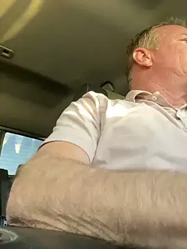 Chat Live with hintly on StripChat