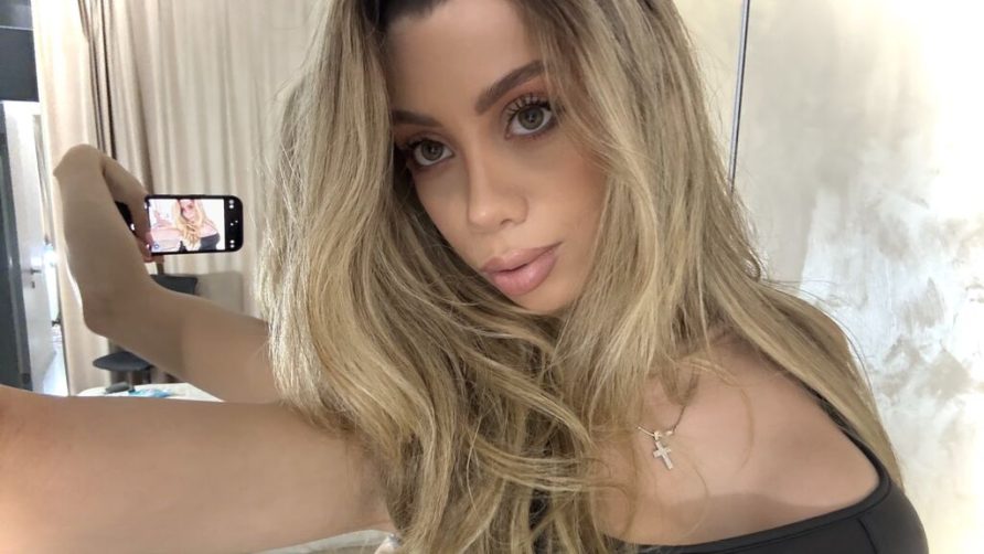 Chat Live with KaylaBens on LiveJasmin