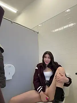 Chat Live with BallerinaCappuccino_ on StripChat