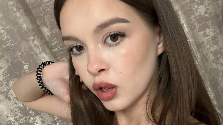 Chat Live with MoonJoyce on LiveJasmin