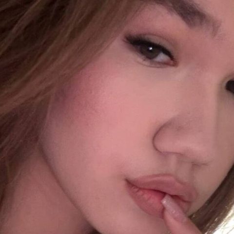 Chat Live with AmberWave on LiveJasmin