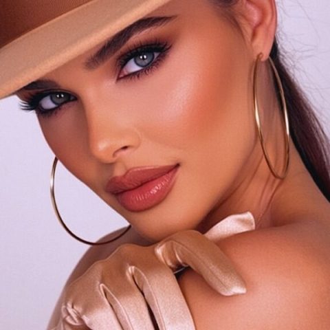 Chat Live with AlexaNovaa on LiveJasmin