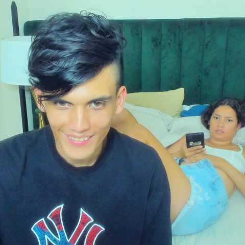 Chat Live with BlakeAndAllisa on BongaCams