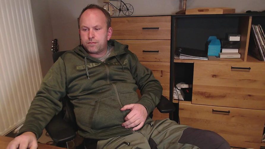 Chat Live with 34yochemcock on Cam4