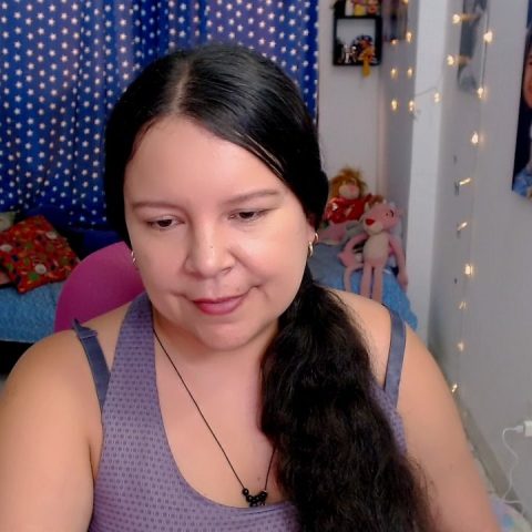 Chat Live with clarie_m on Amateur.TV