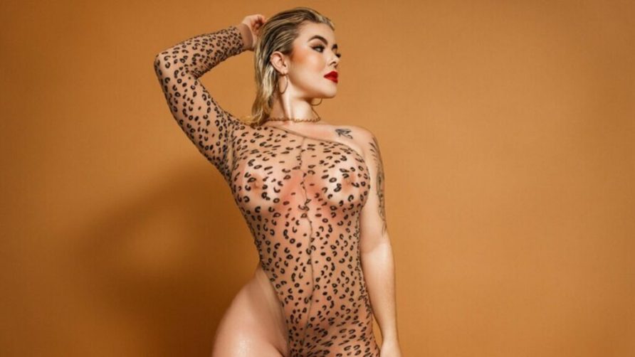 Chat Live with FiorellaRossi on LiveJasmin