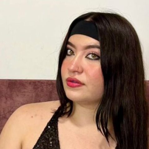 Chat Live with AmbarGillz on LiveJasmin