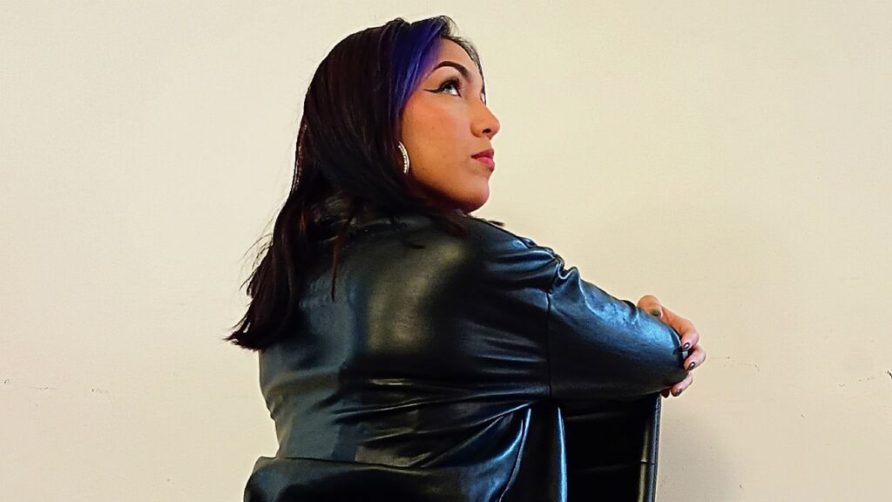 Chat Live with SophieWillie on LiveJasmin