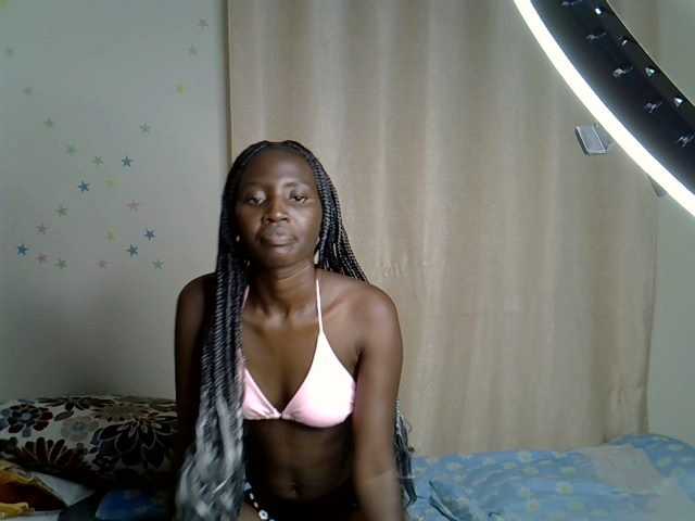 Chat Live with PetiteKitty on BongaCams