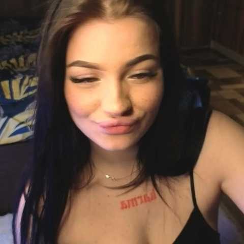 Chat Live with LisaAndDenis on BongaCams