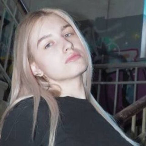 Chat Live with CecilyCibula on LiveJasmin