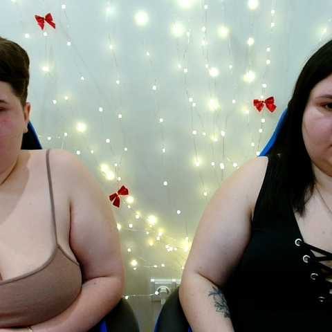 Chat Live with BeckyAndEllen on BongaCams