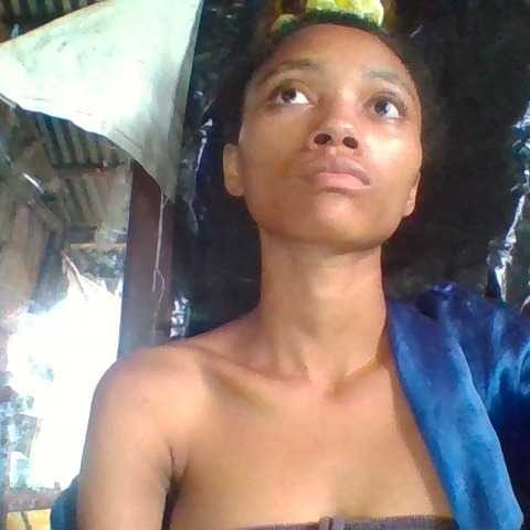 Chat Live with Monicaxa on BongaCams