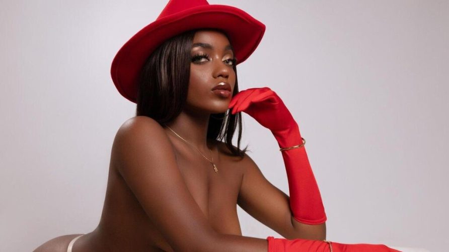 Chat Live with KeilaWilson on LiveJasmin