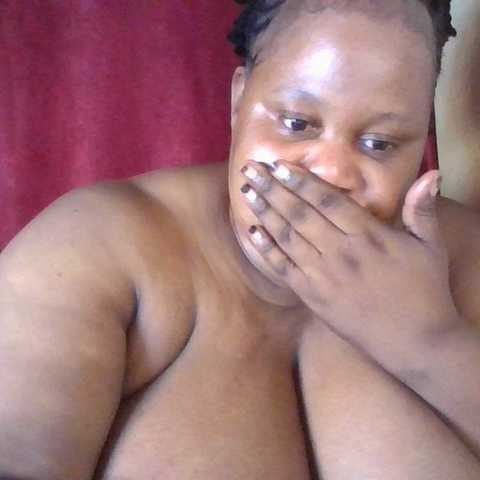 Chat Live with Ebonymagixs on BongaCams