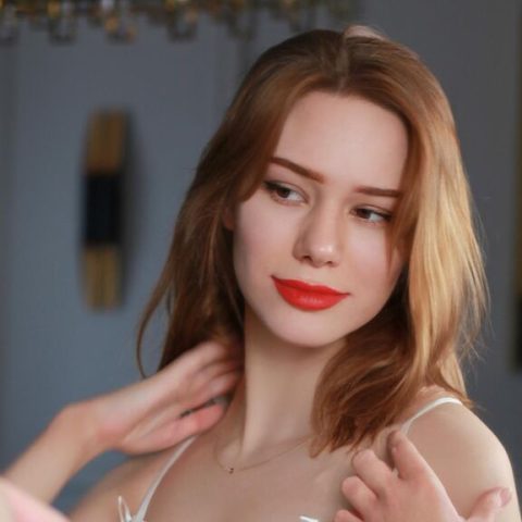 Chat Live with RamonaKeller on LiveJasmin