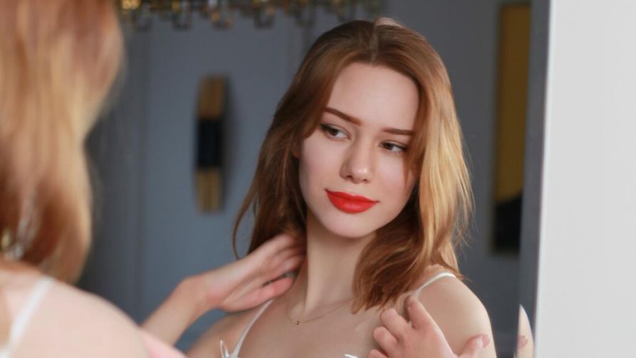 Chat Live with RamonaKeller on LiveJasmin