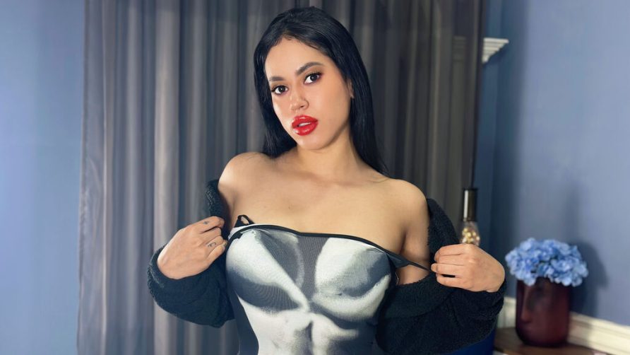 Chat Live with GiaMendel on LiveJasmin