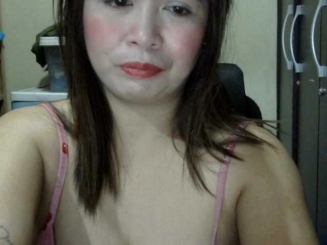 Chat Live with aubrey11 on BongaCams