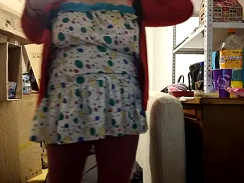 Chat Live with Samantha_Squirt@xh on StripChat