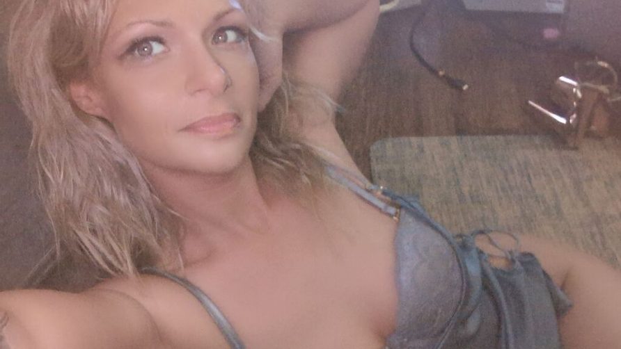 Chat Live with JayJemini on LiveJasmin