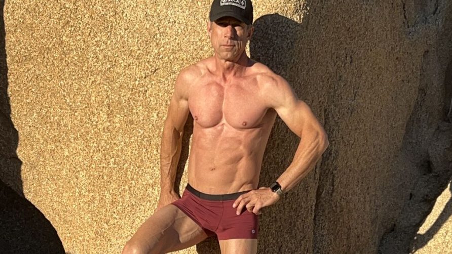 Chat Live with AlphaSIlver on LiveJasmin