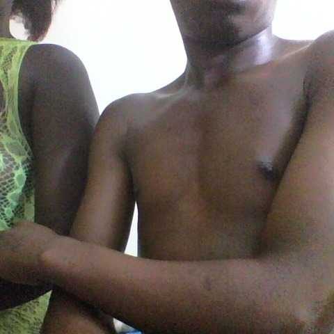 Chat Live with PrettycoupleKe on BongaCams