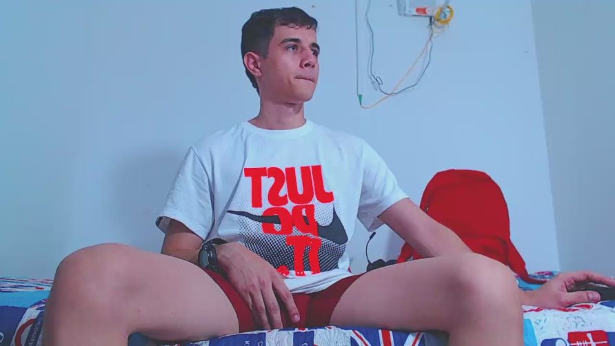 Chat Live with ADAM_HOT20 on Cam4