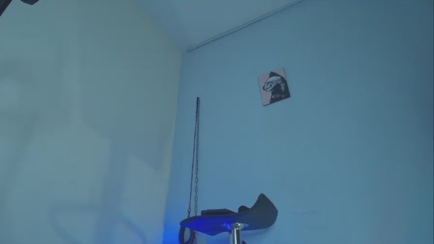 Chat Live with Amber_Blair on Cam4