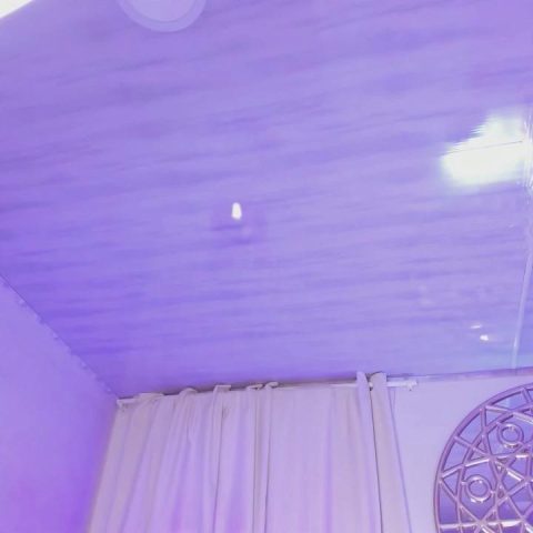 Chat Live with Bellinda_21 on Cam4