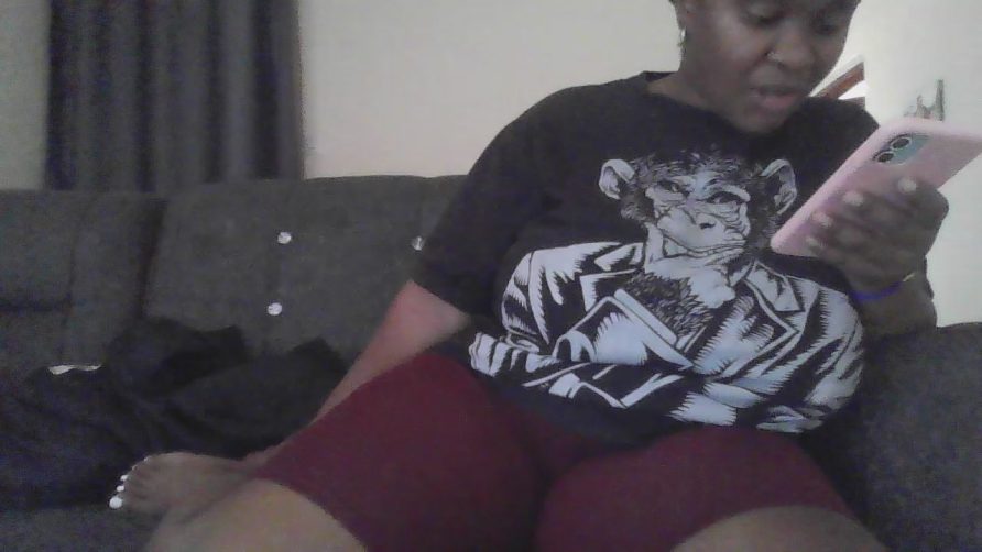 Chat Live with Black_pie on Cam4