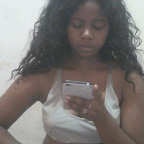 Chat Live with Bombeass23 on Cam4