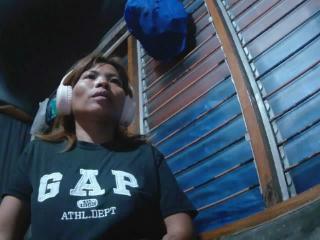 Chat Live with Chard69 on XLoveCam