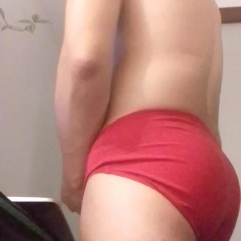 Chat Live with DeBombonnomas on Cam4