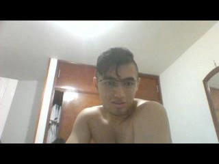 Chat Live with EliasX on XLoveCam