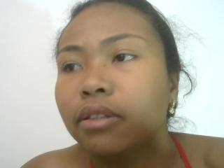 Chat Live with Irissia on XLoveCam