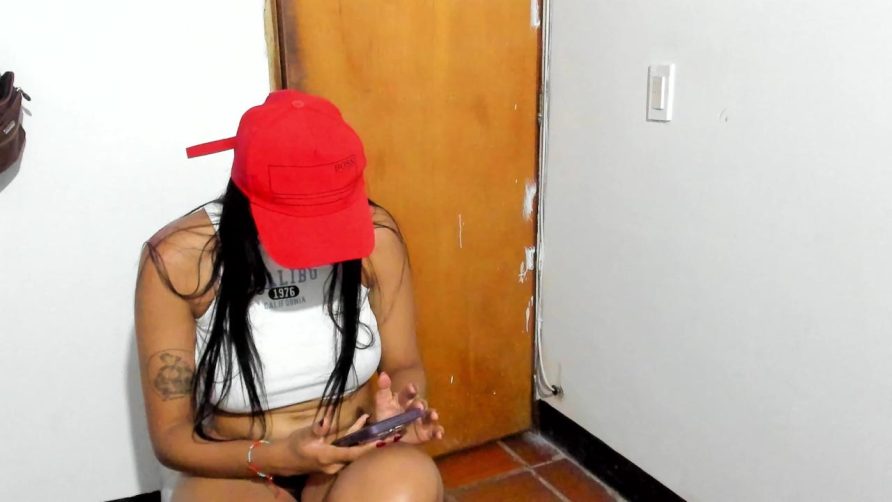 Chat Live with JadeSmiith on Cam4